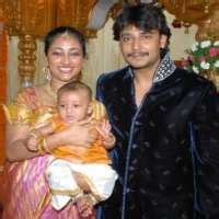 Darshan Thoogudeepa Birthday, Real Name, Age, Weight, Height, Family, Facts, Contact Details ...