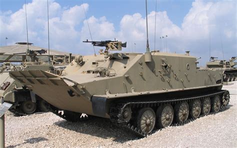 File:BTR-50-latrun-1-2.jpg - Wikimedia Commons