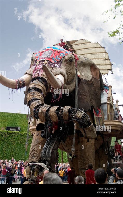 The Sultan's Elephant. Street theatre by Royal De Luxe in Horse Guards Parade, London, England ...