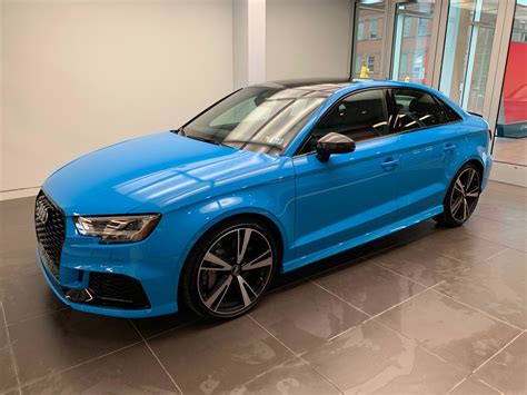 What colors is this RS3? - AudiWorld Forums