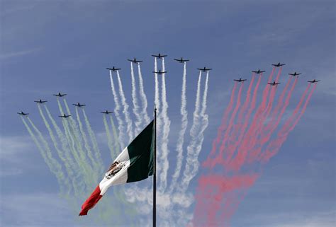 Download Mexico Flag Under The Airforce Wallpaper | Wallpapers.com