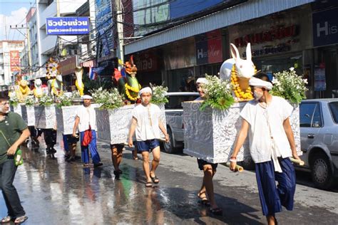 LAMPANG, THAILAND - 13 APRIL 2011: Salung Luang Procession and Songkran Festival in Lampang ...