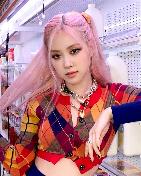 Rose BlackPink Pink Hair