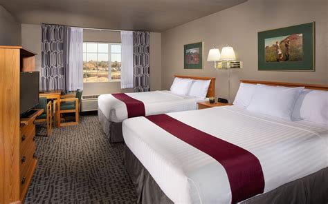 Hotel Rooms & Suites in Pullman, WA | Coast Hilltop Inn