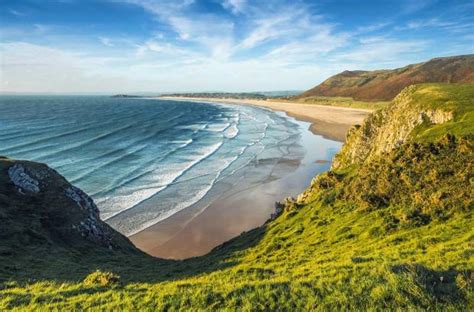 Rhossili Bay - Glamorgan | UK Beach Guide