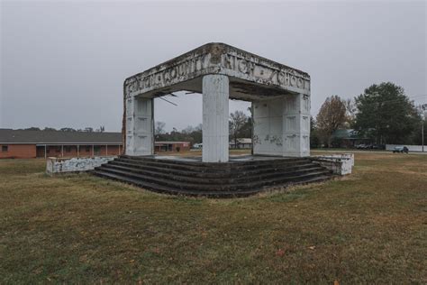 Old Chilton County High School | 40+ Photos | Abandoned Alabama