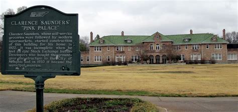 Hasty Pics: Pink Palace and Museum - Memphis, Tennessee