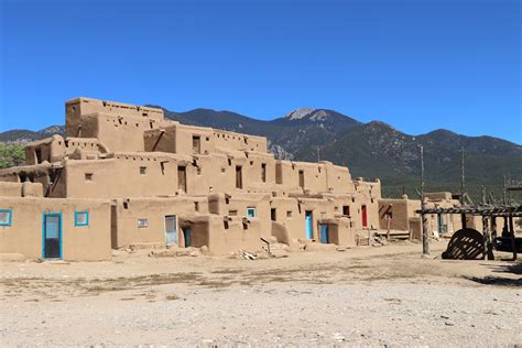 What You Need to Know About Visiting Taos Pueblo in New Mexico