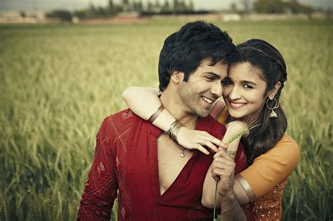 Humpty Sharma Ki Dulhania (2014)