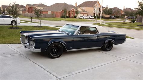 1971 Lincoln Mark III - Information and photos - MOMENTcar