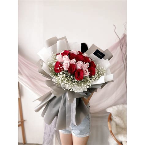 Erica Flower Bouquet (Klang Valley Delivery Only) | Giftr - Malaysia's Leading Online Gift Shop