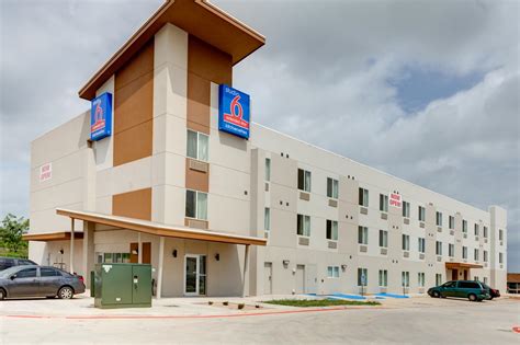 Studio 6 Extended Stay Hotel Sweetwater, TX - See Discounts