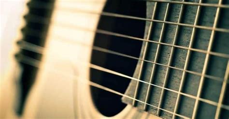 A Quick Guide to Acoustic Guitar String Gauges