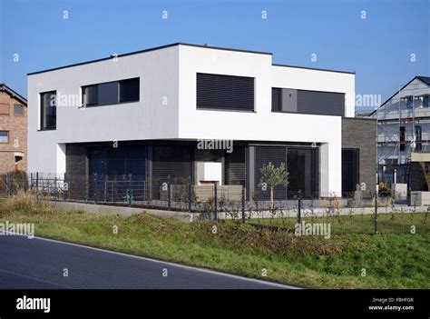 Modern, luxury single-family house Germany, North Rhine-Westphalia ...