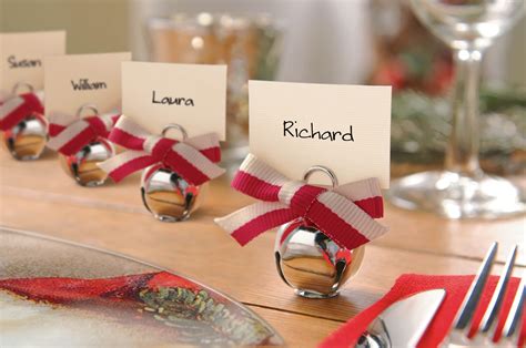 How much more festive can your dinner table get? Jingle Bells used as ...