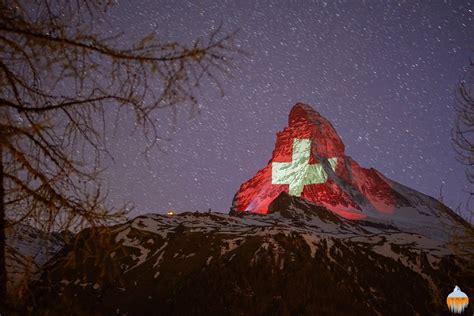 Matterhorn Swiss Flag | VNR PhotographyVNR Photography