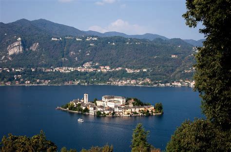 The Northern Lakes of Italy - 6 Most Beautiful Lakes in the World - ITALY 4 travellers