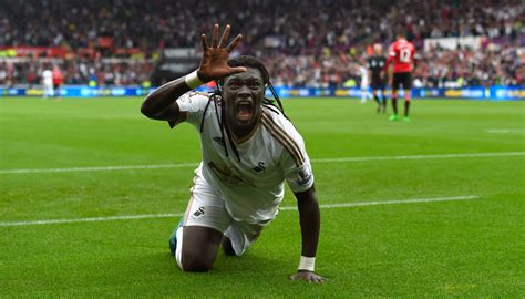 Bafetimbi Gomis' Goal Celebration Explained - Men in Blazers