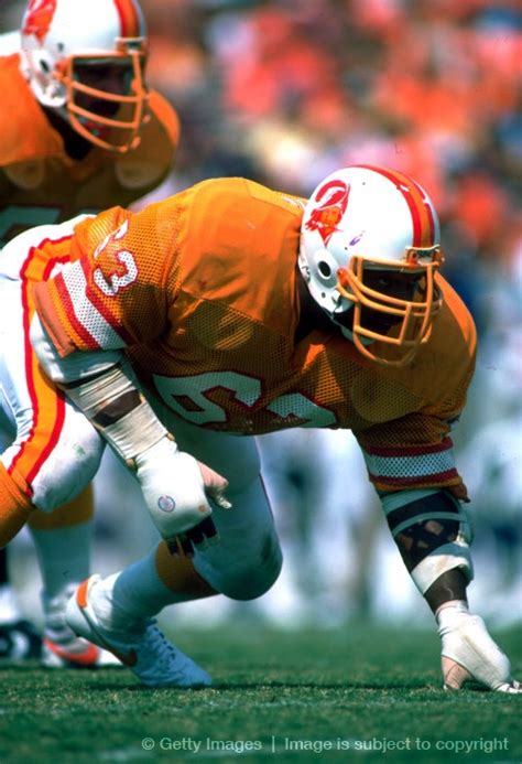 lee roy selmon | Tampa bay football, Buccaneers football, Nfl football ...