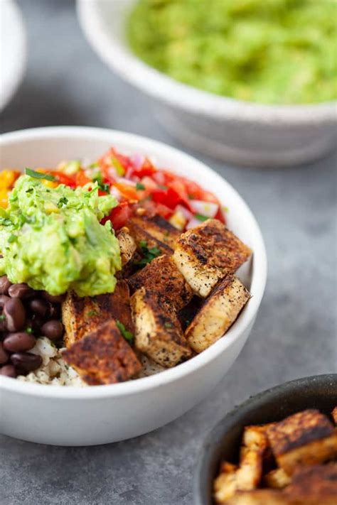 Chipotle Inspired Vegan Burrito Bowl | Kara Lydon