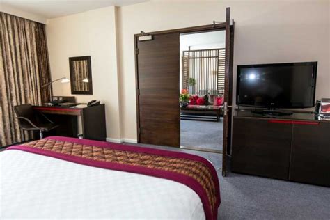 Hilton London Canary Wharf Hotel | englandrover.com