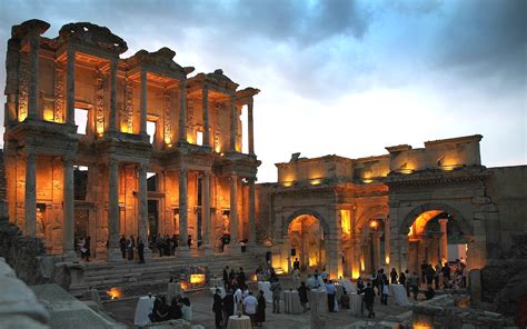 Famous Turkish Landmarks - Tourist Attractions - Xelexi.com