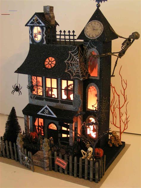 #halloweenvillage | Haunted house craft, Halloween haunted houses, Halloween diorama