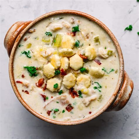 Instant Pot Clam Chowder - Posh Journal