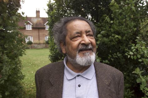 V.S. Naipaul, Nobel Prize-winning author, dies at 85