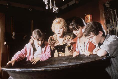 Where to Watch Halloweentown | POPSUGAR Entertainment