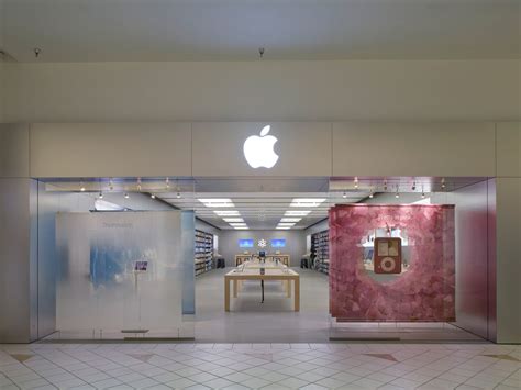 Apple Willowbrook Mall, 2000 Willowbrook Drive, Houston, TX, Computer Parts & Supplies - MapQuest