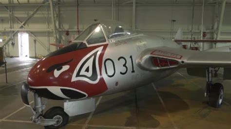 Comox air force museum wants to put 'Vampire' aircraft on display : r ...