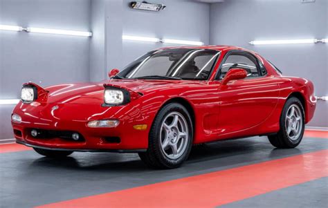 รถมือสอง Mazda RX-7 ปี 1992 มือเดียว 159,000 ยูโร ราว 5.75 ล้านบาท ...