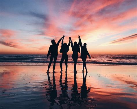 Pinterest: emafl1 ☆ | Beach pictures friends, Sunset pictures, Summer pictures