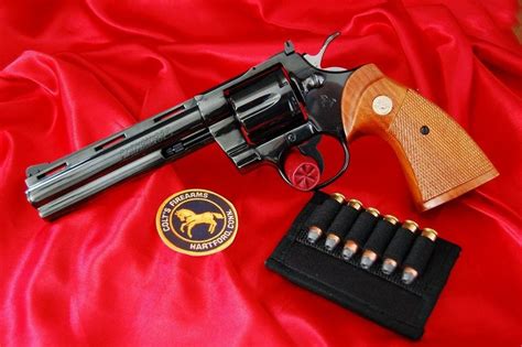 Colt Python: Photos, History, Specification