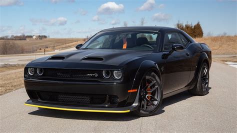 Dodge Charger Srt Hellcat Red And Black - bmp-meta