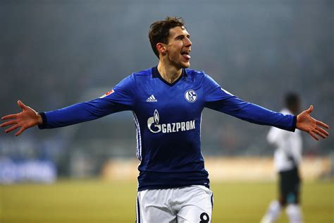 Leon Goretzka transfer: Bayern Munich gets Schalke midfielder in July