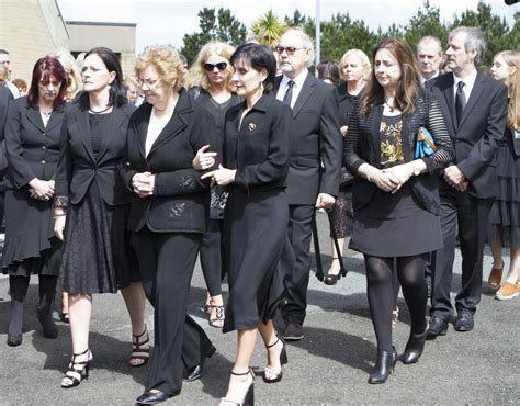 TEARS, LAUGHTER AND MUSICAL JOY AS LEO IS LAID TO REST – Donegal Daily