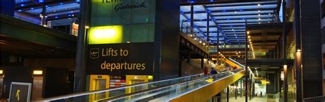 Heathrow to & from Gatwick Car Transfers - Airport Connections