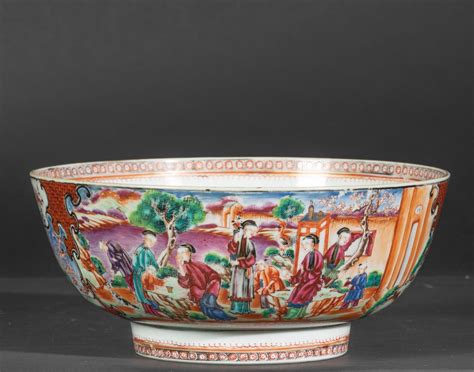 Sold Price: A porcelain bowl, China, Qing Dynasty, 1700s - January 3, 0120 3:00 PM CET