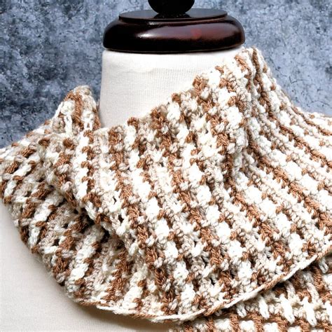 3 Color Crochet Scarf | Diagonal Drifts - Make It Crochet