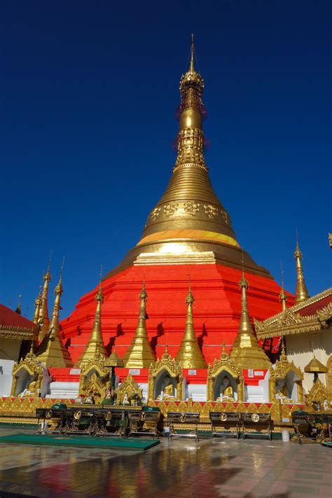 Kyaikthanlan pagoda in Mawlamyine - Travel Badger