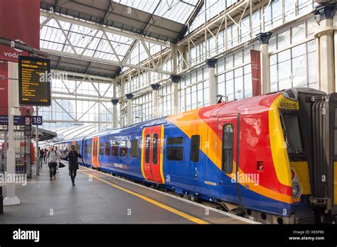 Train platforms in London Waterloo Station, Waterloo, London Borough of ...