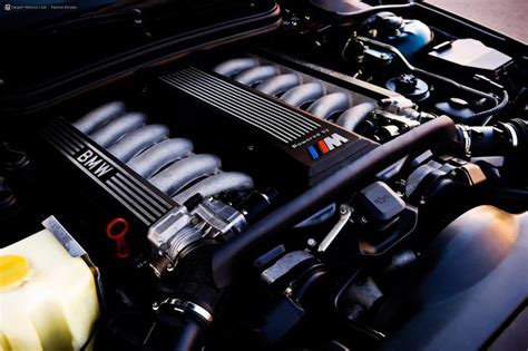 1994 BMW 850CSi - 1994 BMW 850CSi Engine Bay - Desert-Motors.com Automotive Photography by ...