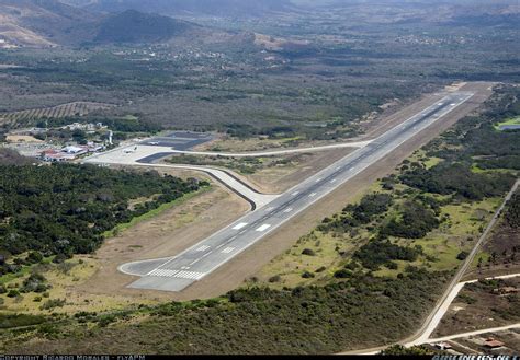 Ixtapa-Zihuatanejo International Airport - Megaconstrucciones.net ...