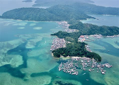 Plane Views: Kota Kinabalu, Sabah, Malaysia