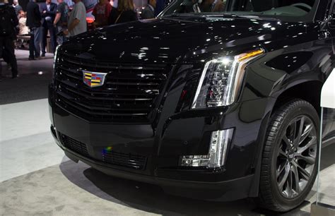 Live Photo Gallery Of Cadillac's New Escalade Sport