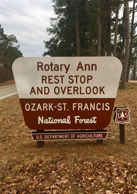 Rotary Ann Rest Stop and Overlook sign, Dover, Arkansas Dover Arkansas ...