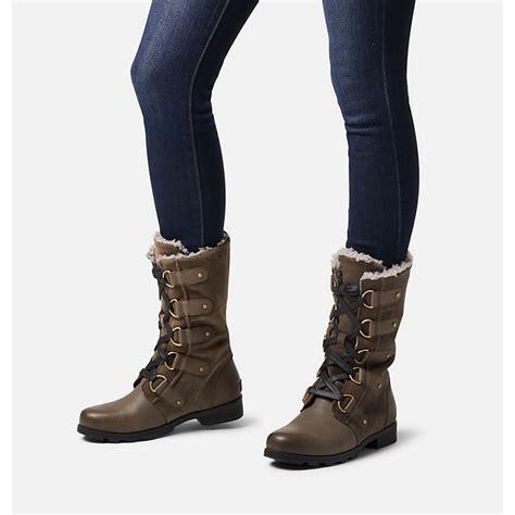 Insulated and Waterproof Womens Boots