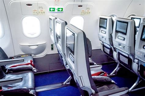 Airplane Emergency Exit Rows Guide: (Rules, Pros & Cons) [2023 ...